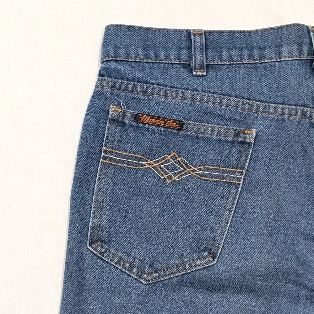 Vintage Levi's Movin On Jeans Mens 35x31 Medium Wash Embroidered Straight Denim